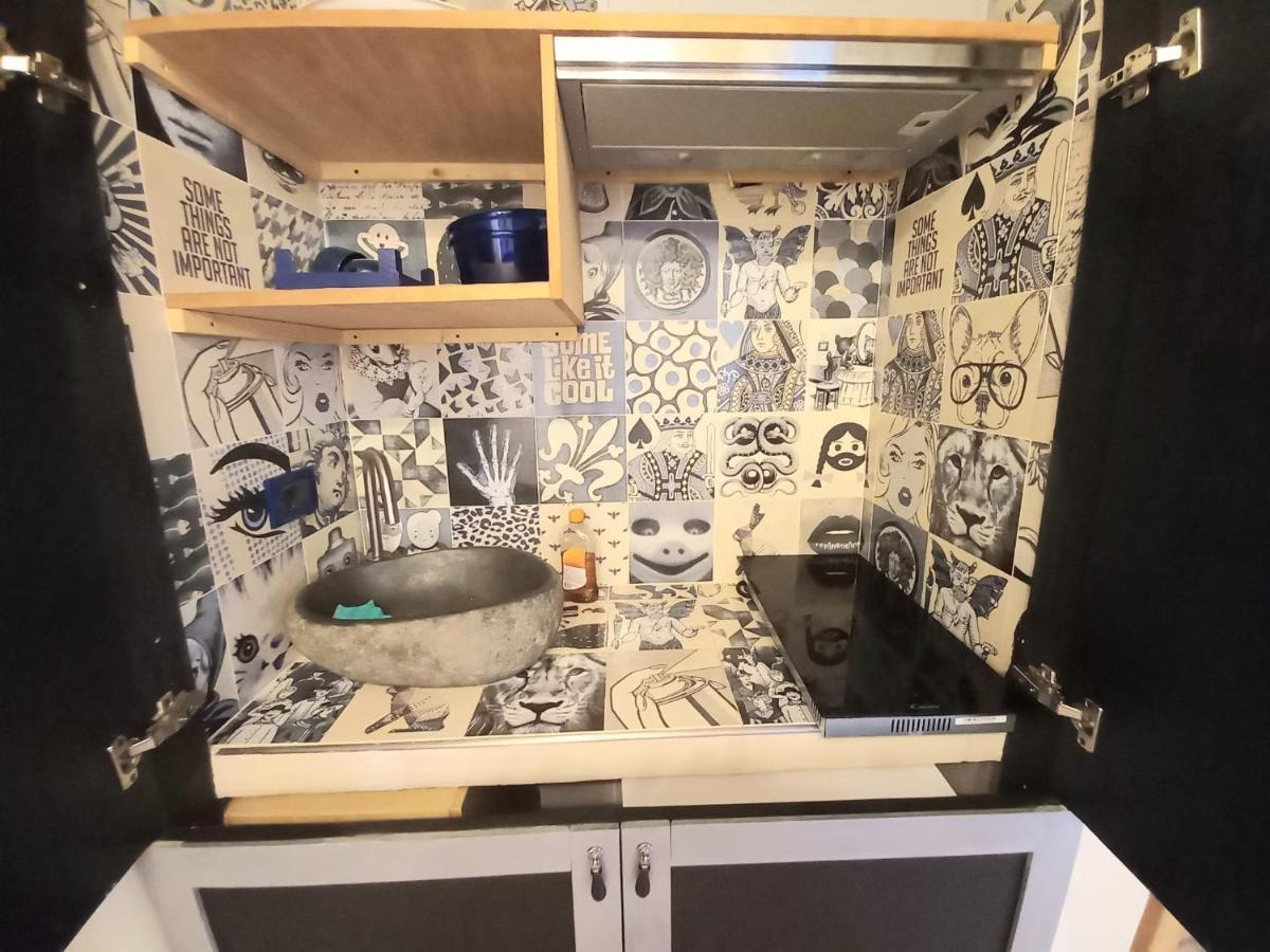 L'Ora Delle Streghe B&B Centralissimo Ливорно Екстериор снимка