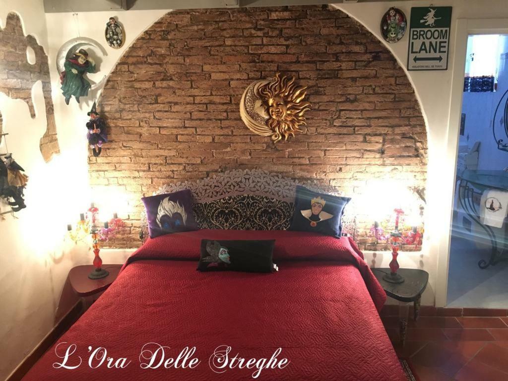 L'Ora Delle Streghe B&B Centralissimo Ливорно Екстериор снимка